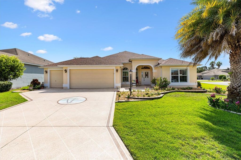 Photo of 2725 Halsey Terrace, The Villages, FL 32162 (MLS # G5099872)