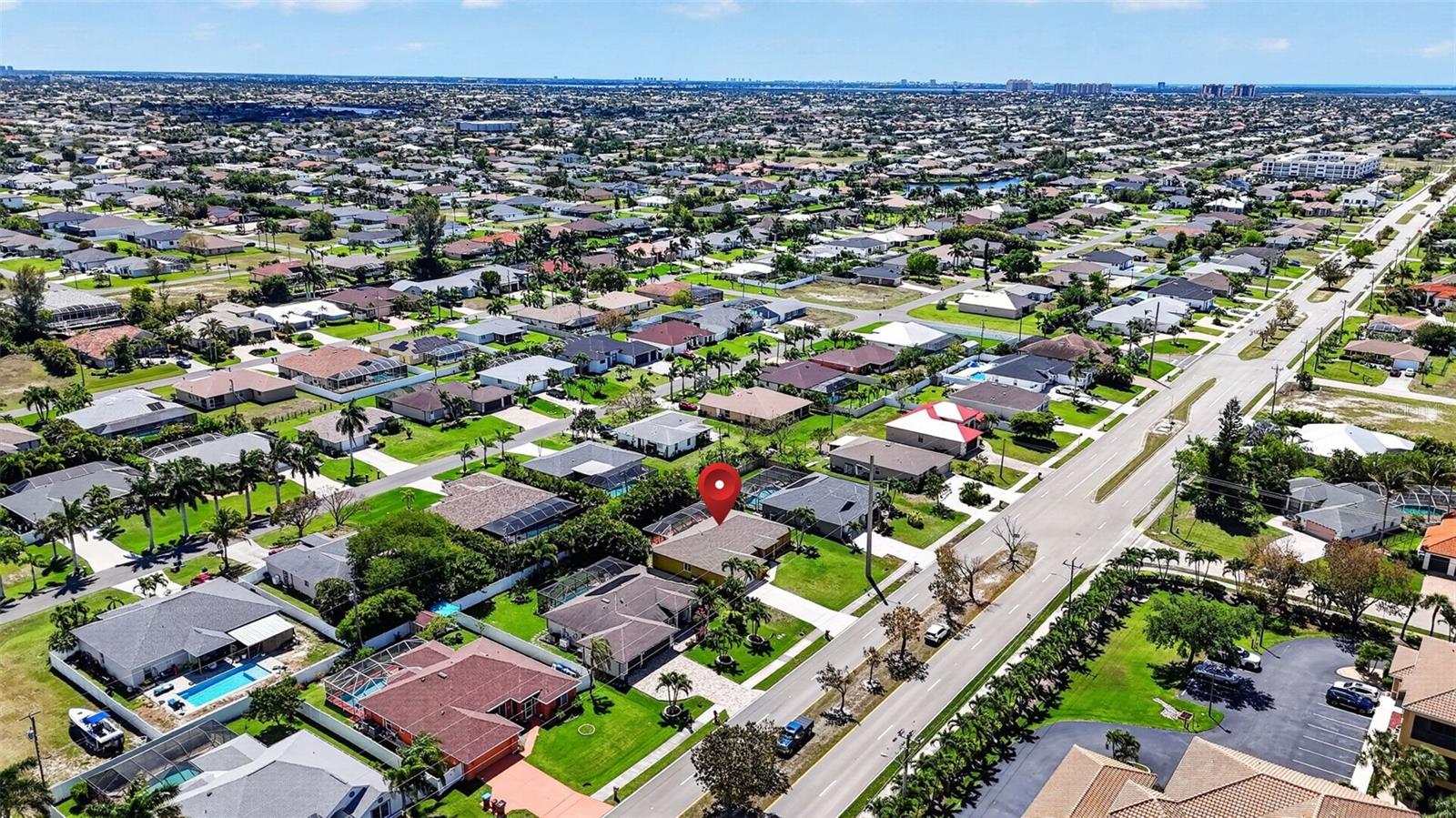 CAPE CORAL - Residential