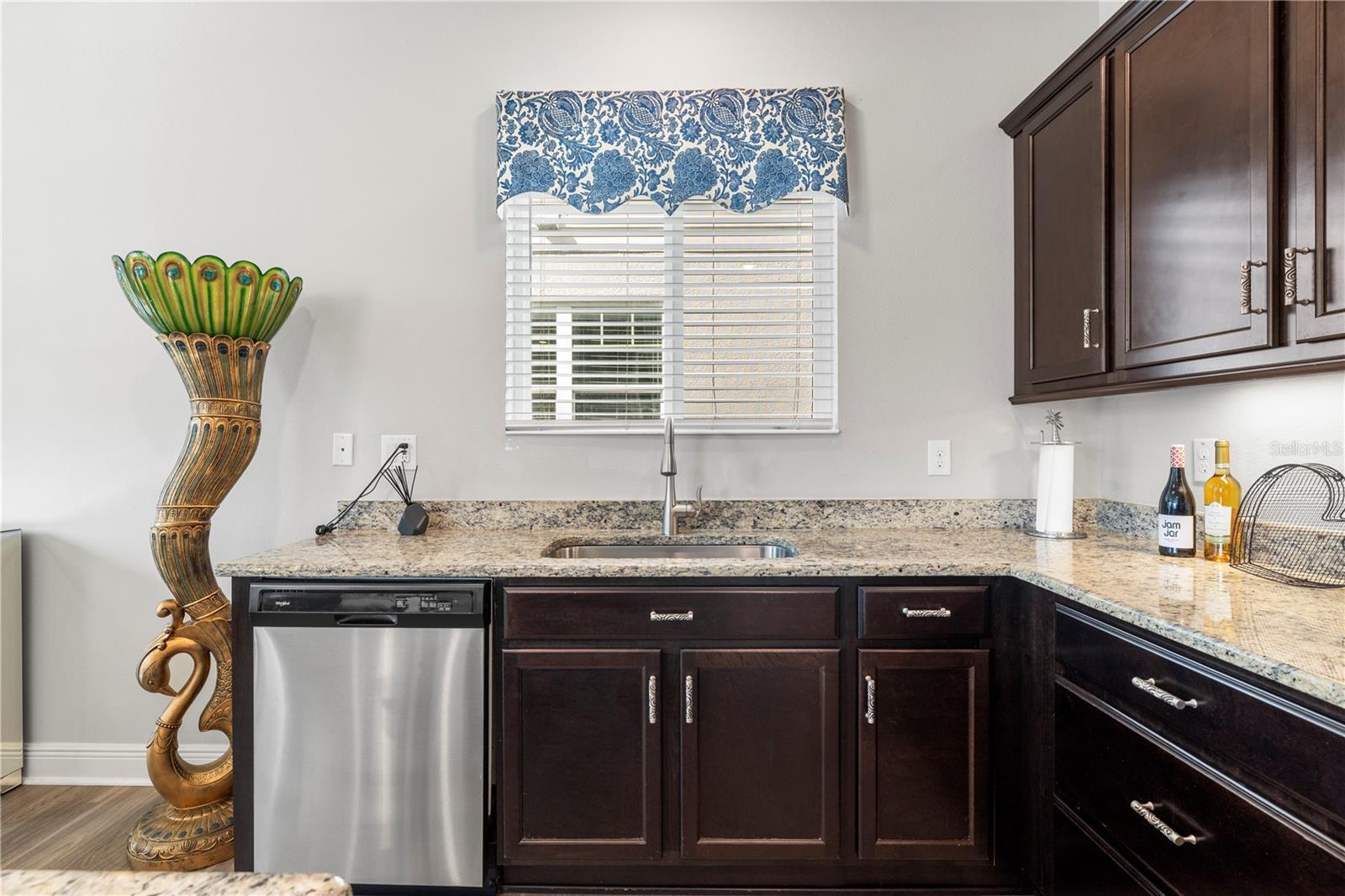 ARTISAN ESTATES - Residential