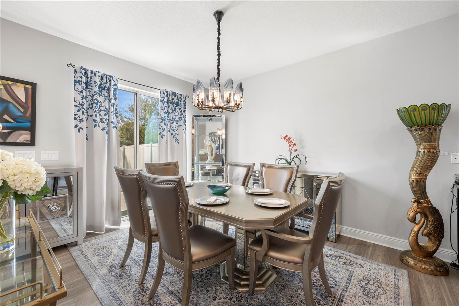 ARTISAN ESTATES - Residential