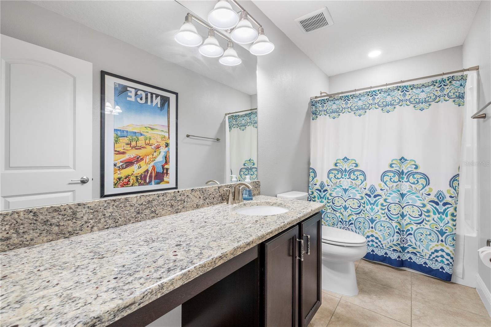 ARTISAN ESTATES - Residential