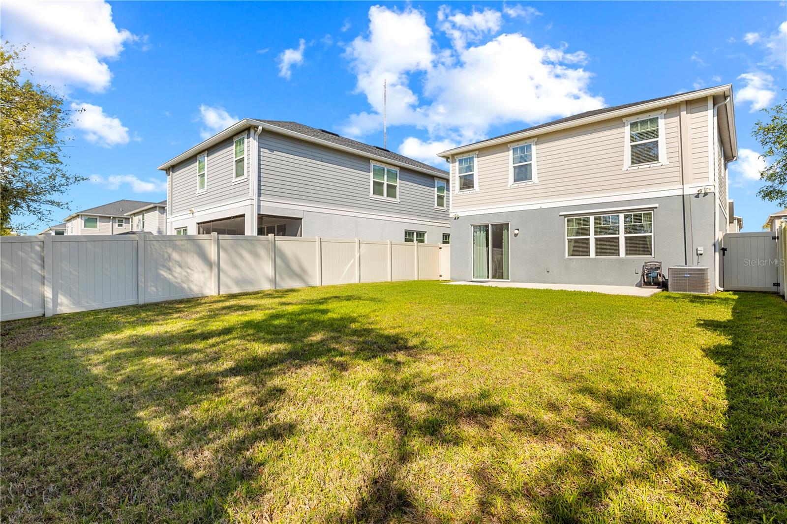 ARTISAN ESTATES - Residential