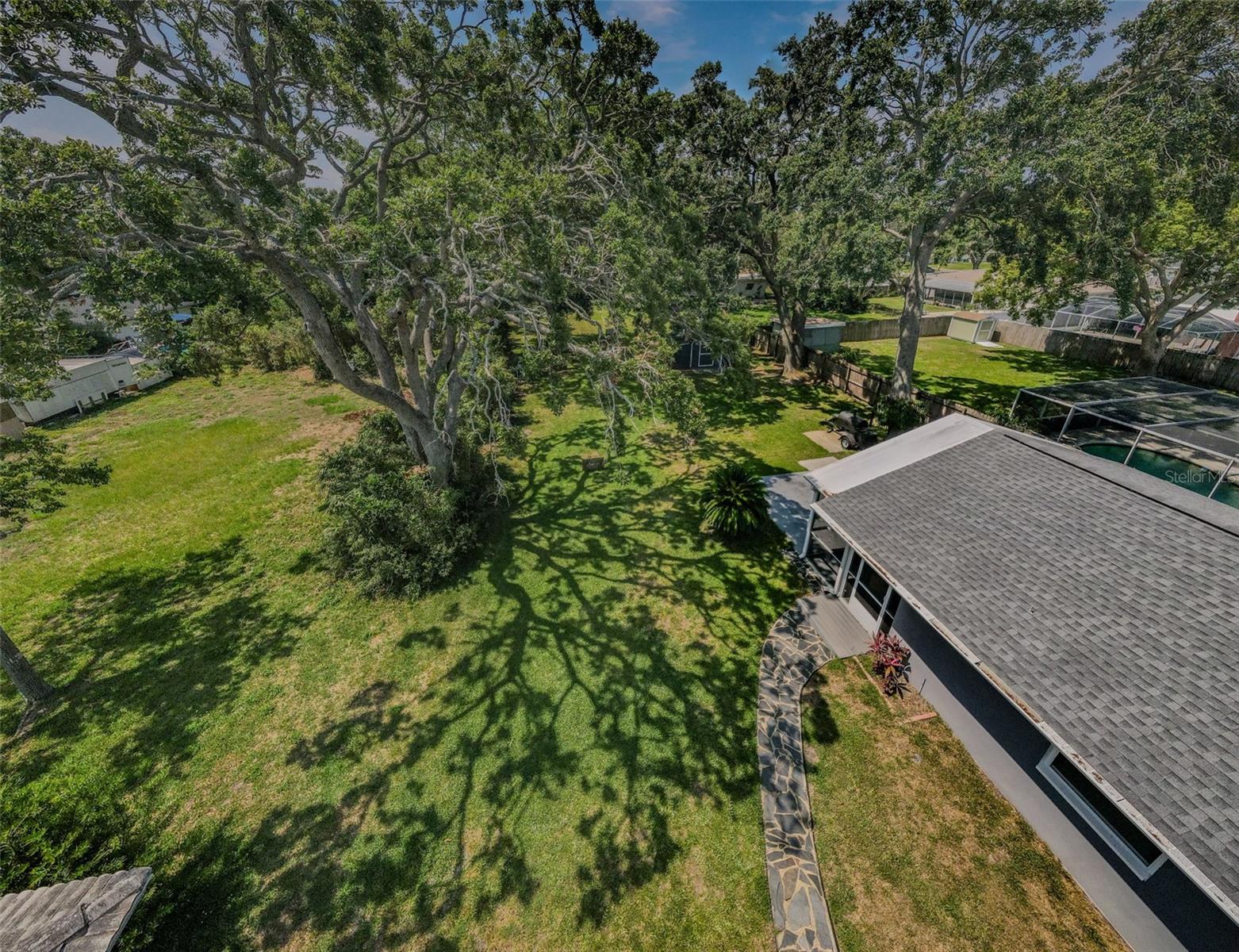 BEVERLY TERRACE - Residential