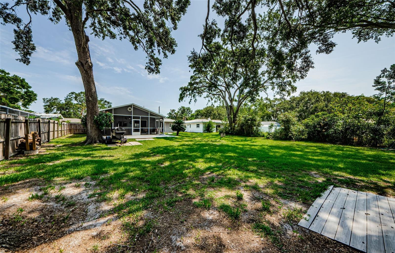 BEVERLY TERRACE - Residential