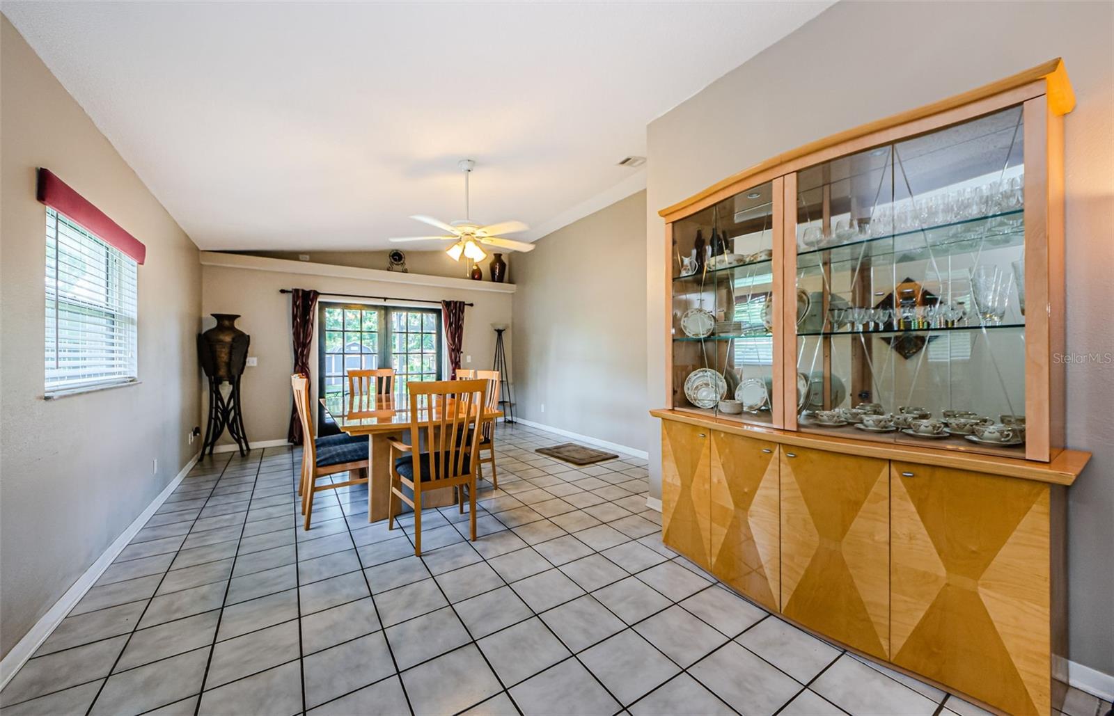 BEVERLY TERRACE - Residential