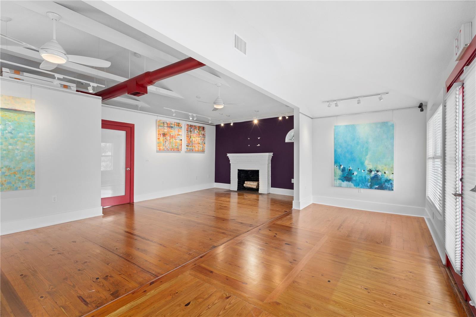 TOWLES - Residential