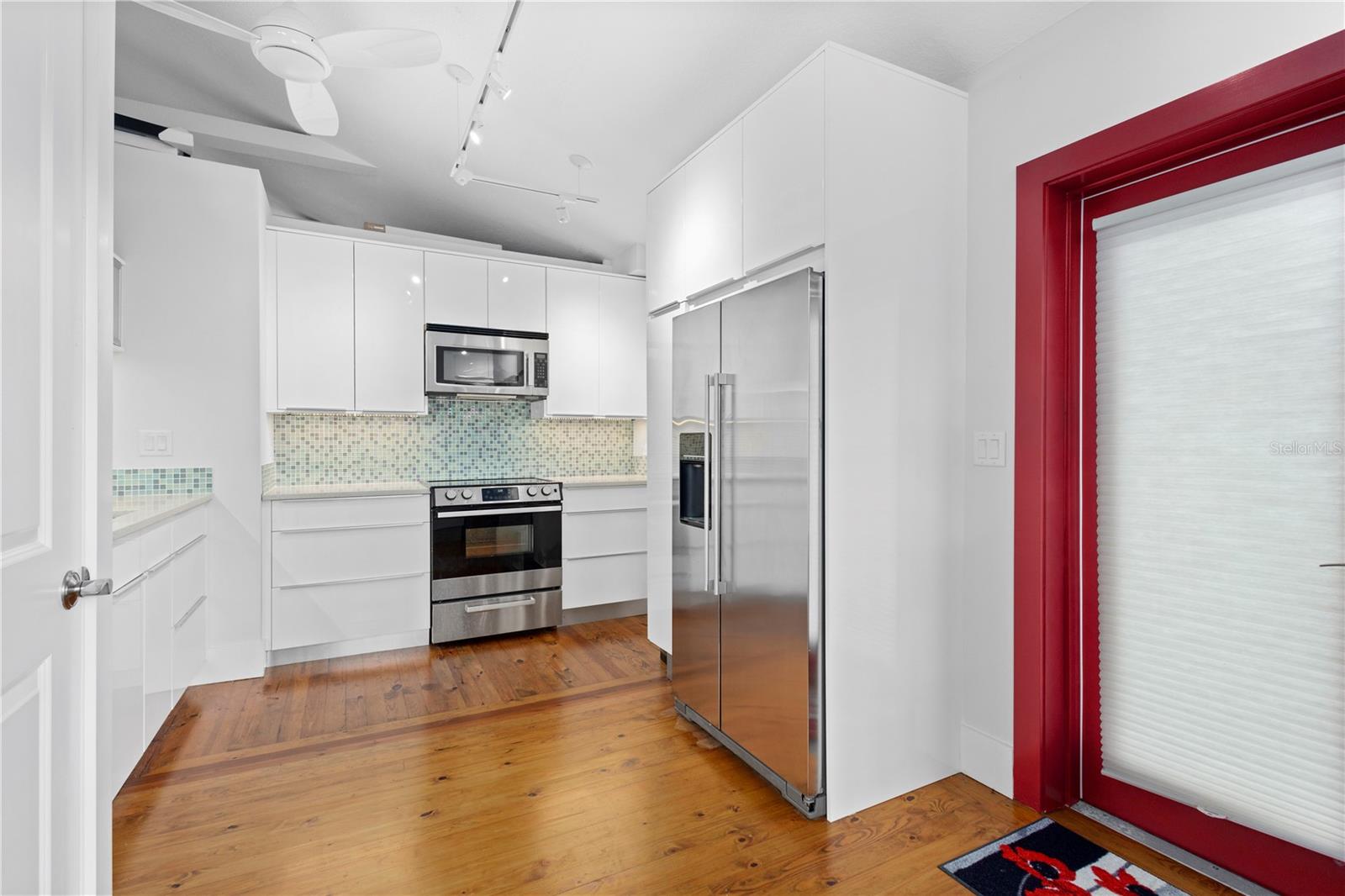 TOWLES - Residential