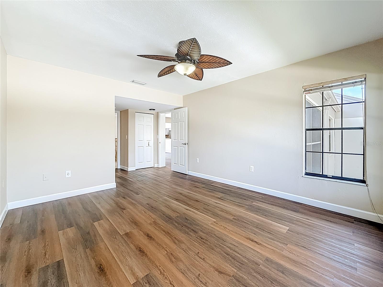 BORDEAUX VILLAGE - Residential