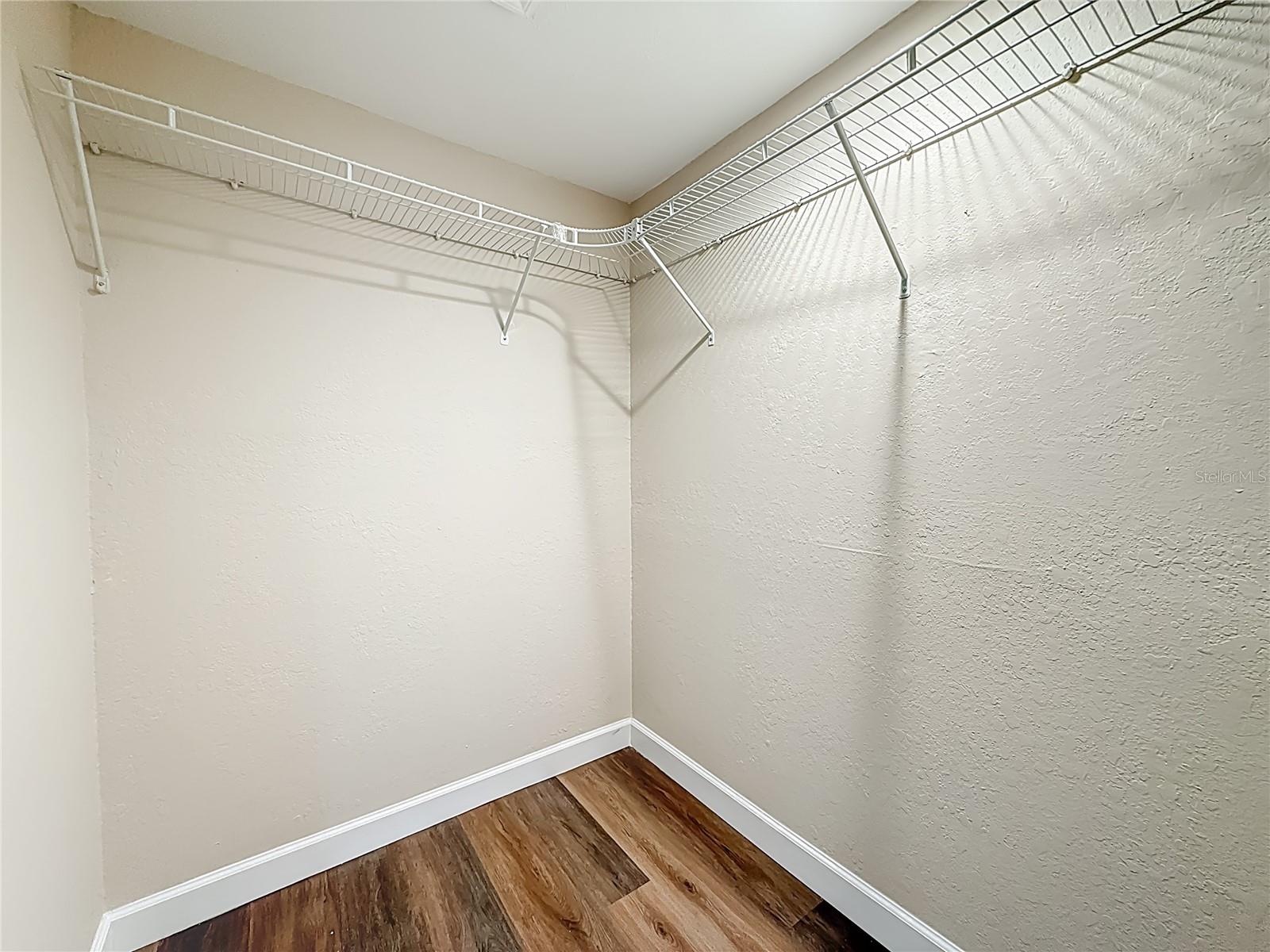 BORDEAUX VILLAGE - Residential