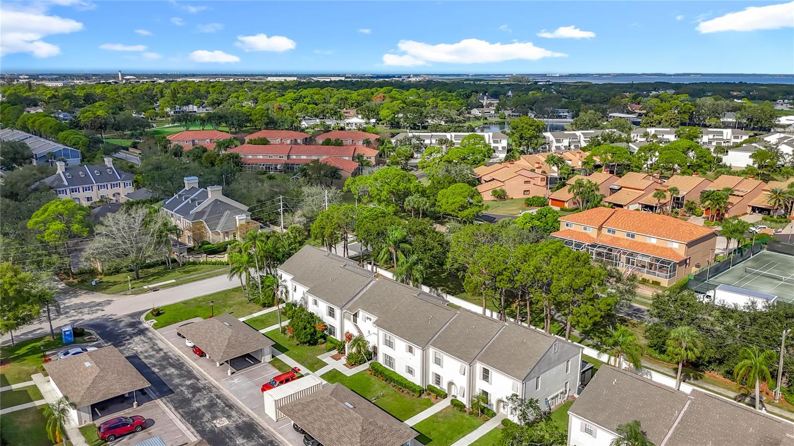 BORDEAUX VILLAGE - Residential