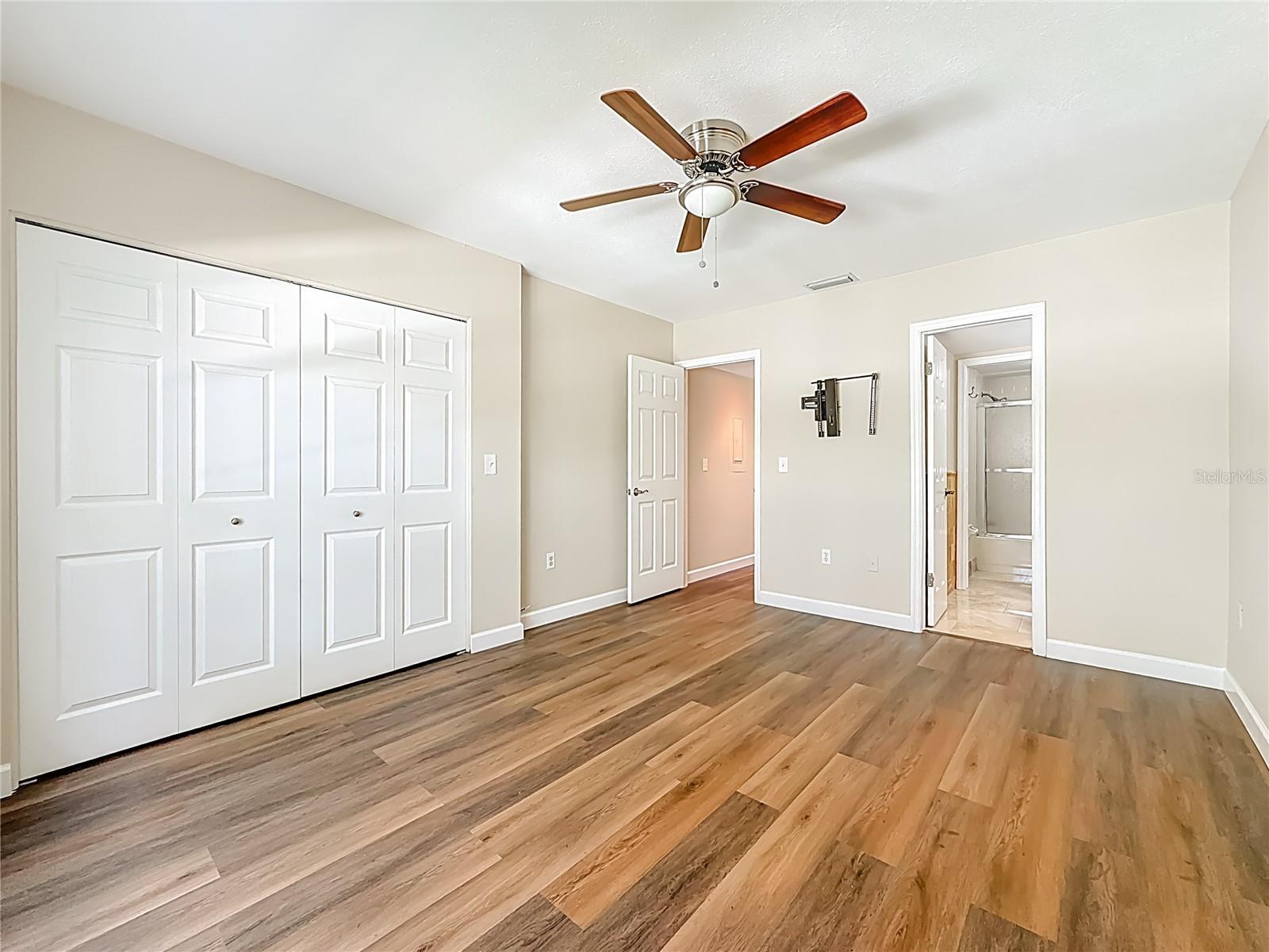 BORDEAUX VILLAGE - Residential