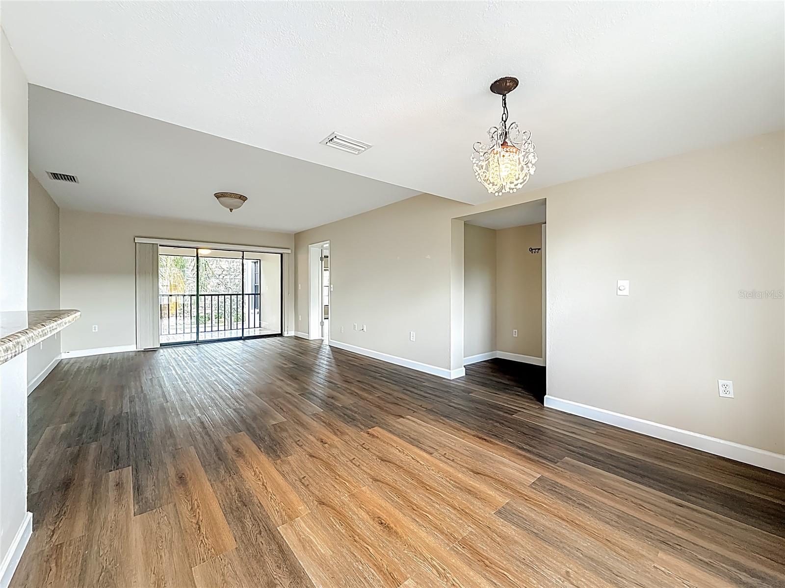 BORDEAUX VILLAGE - Residential