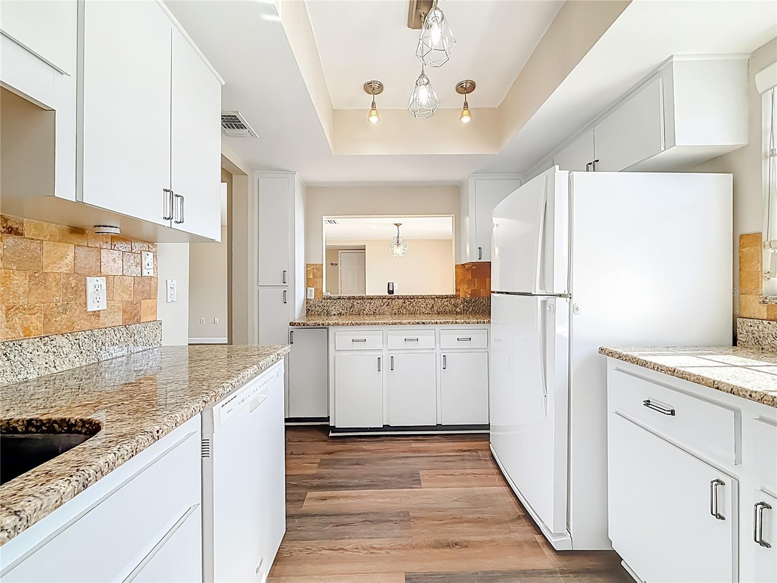 BORDEAUX VILLAGE - Residential