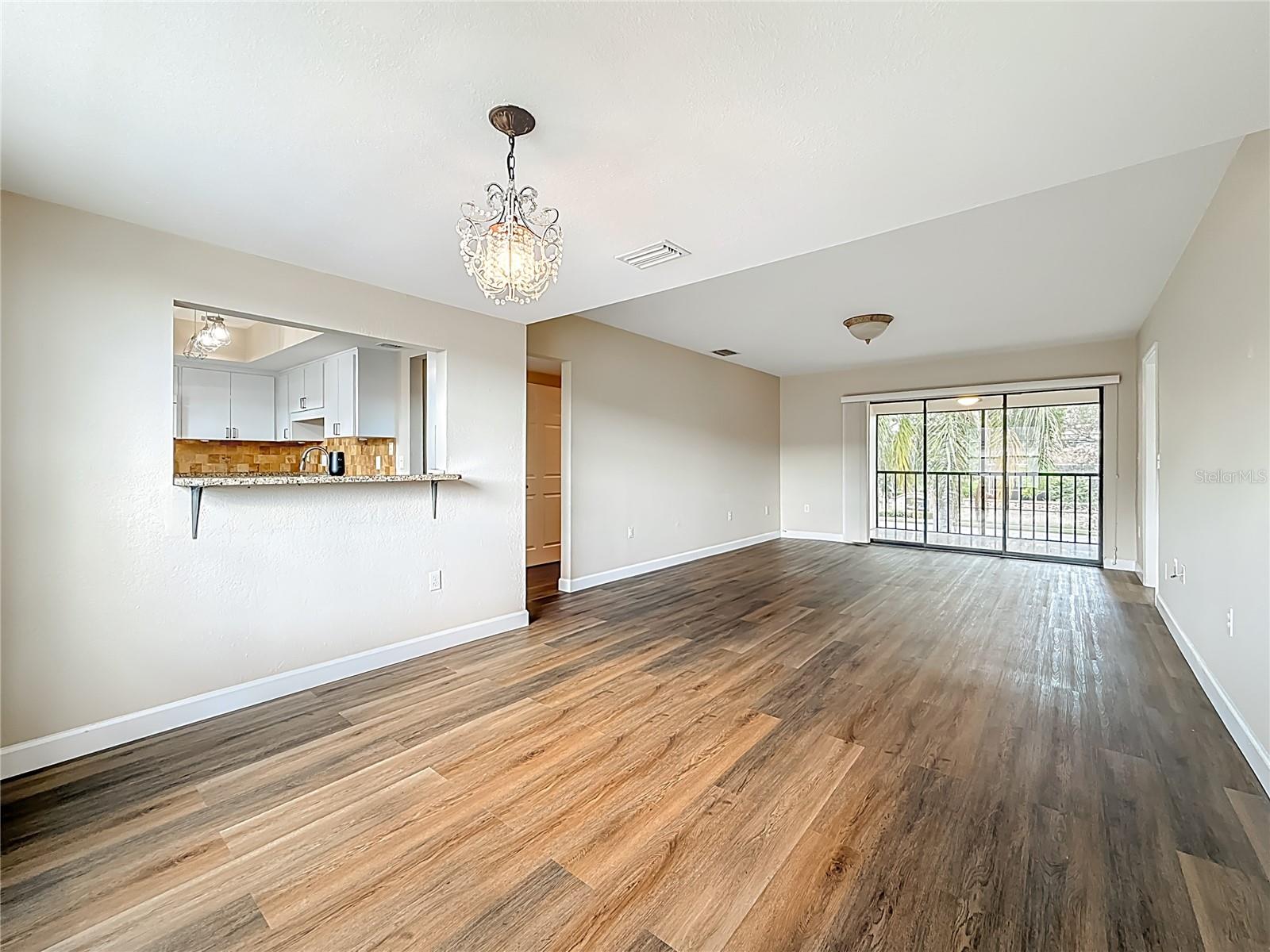 BORDEAUX VILLAGE - Residential