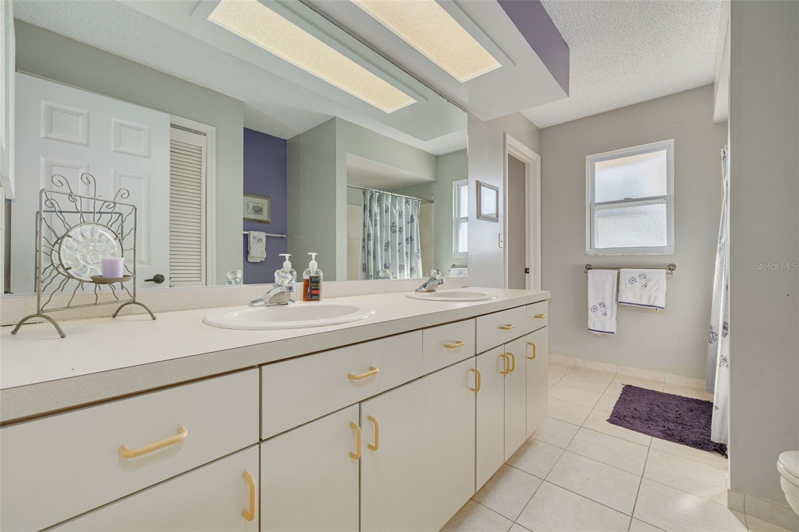 BAYWAY ISLES - Residential