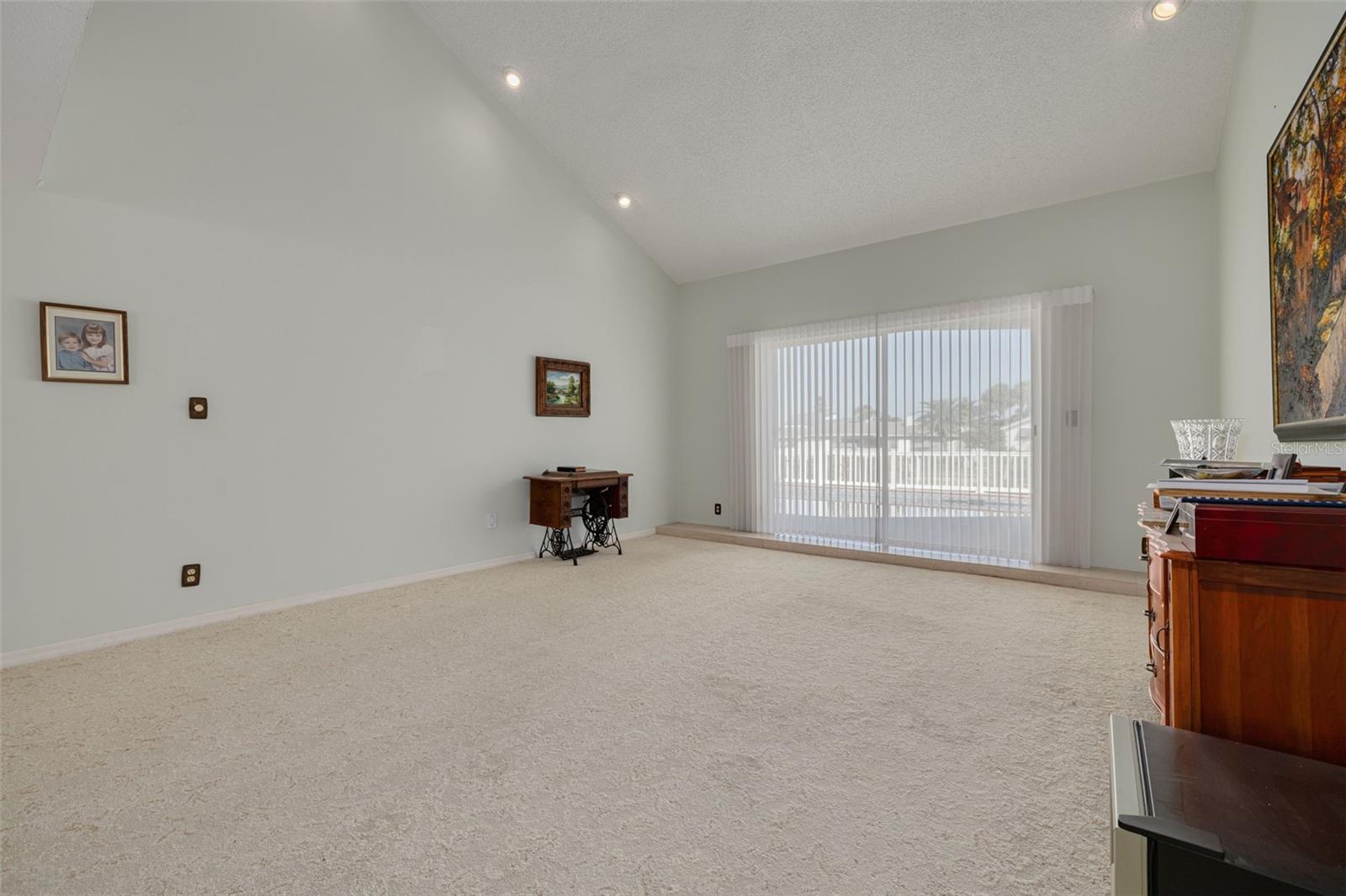 BAYWAY ISLES - Residential