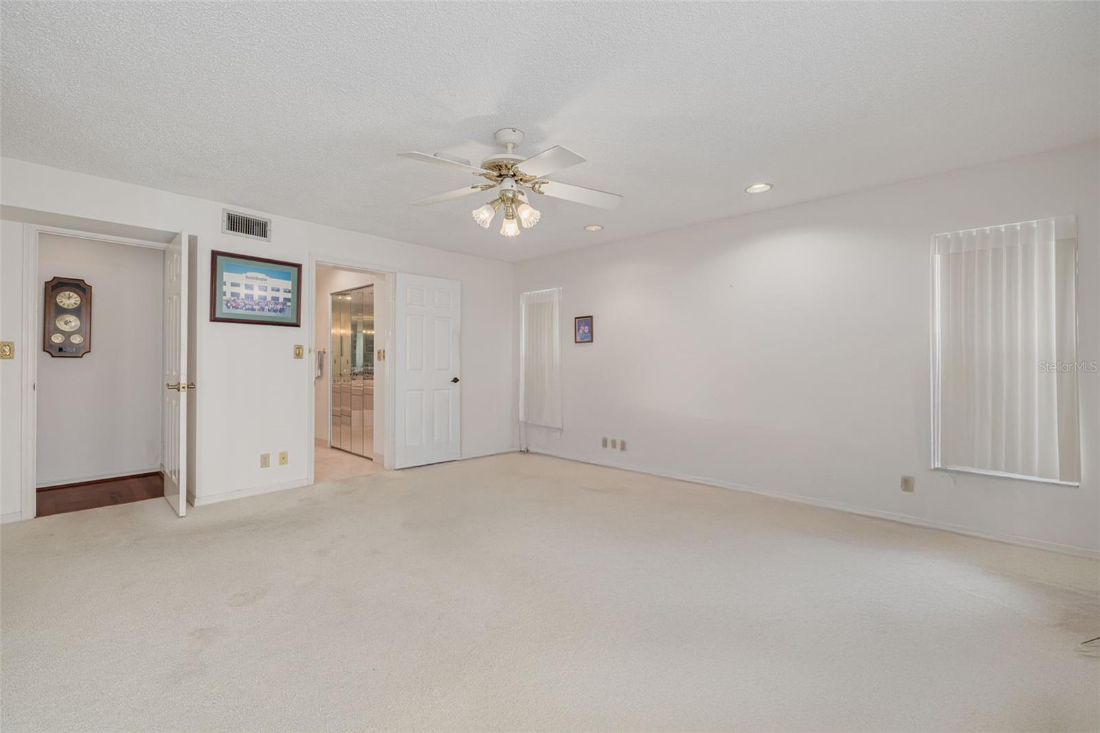 BAYWAY ISLES - Residential