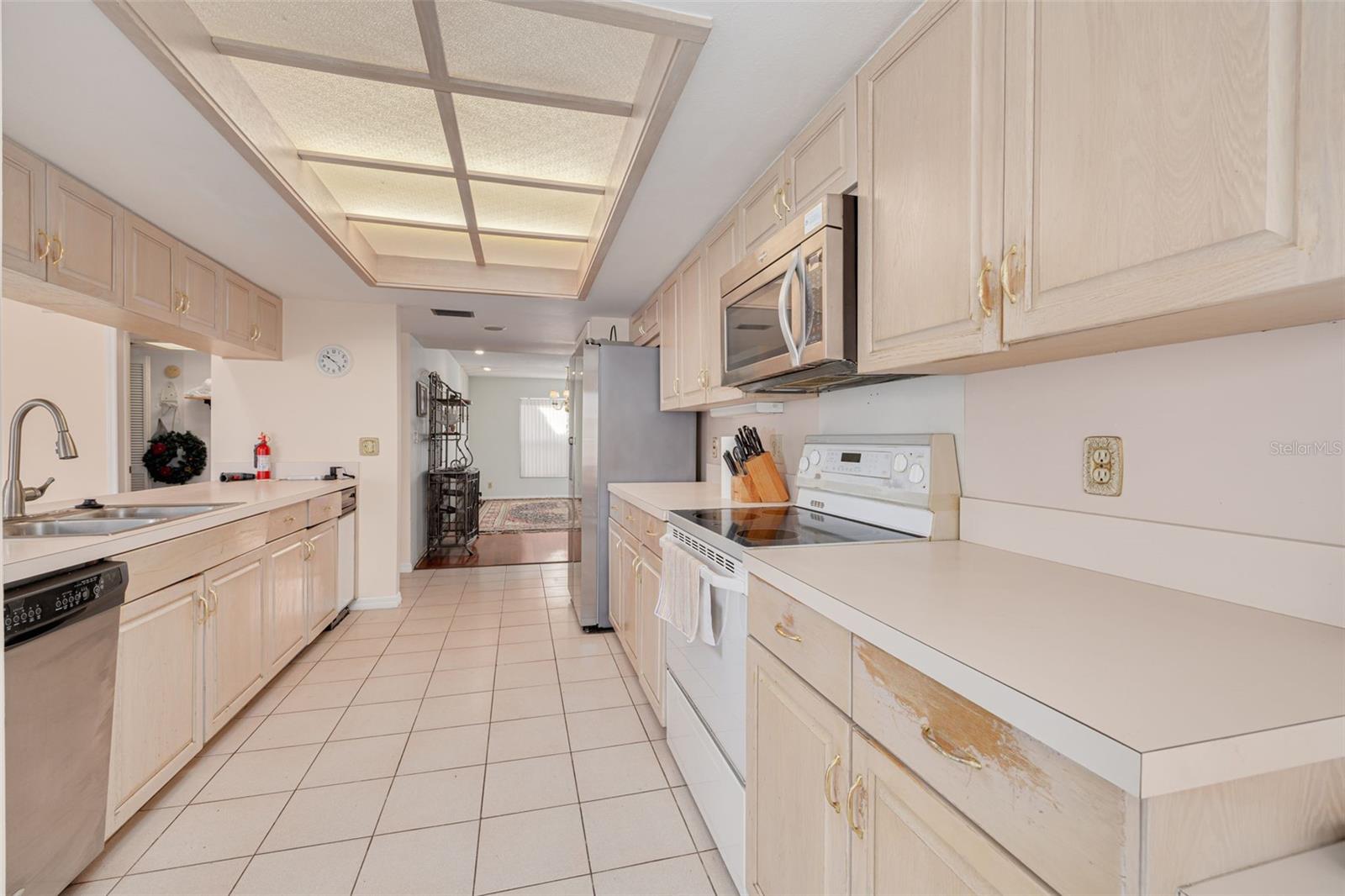 BAYWAY ISLES - Residential