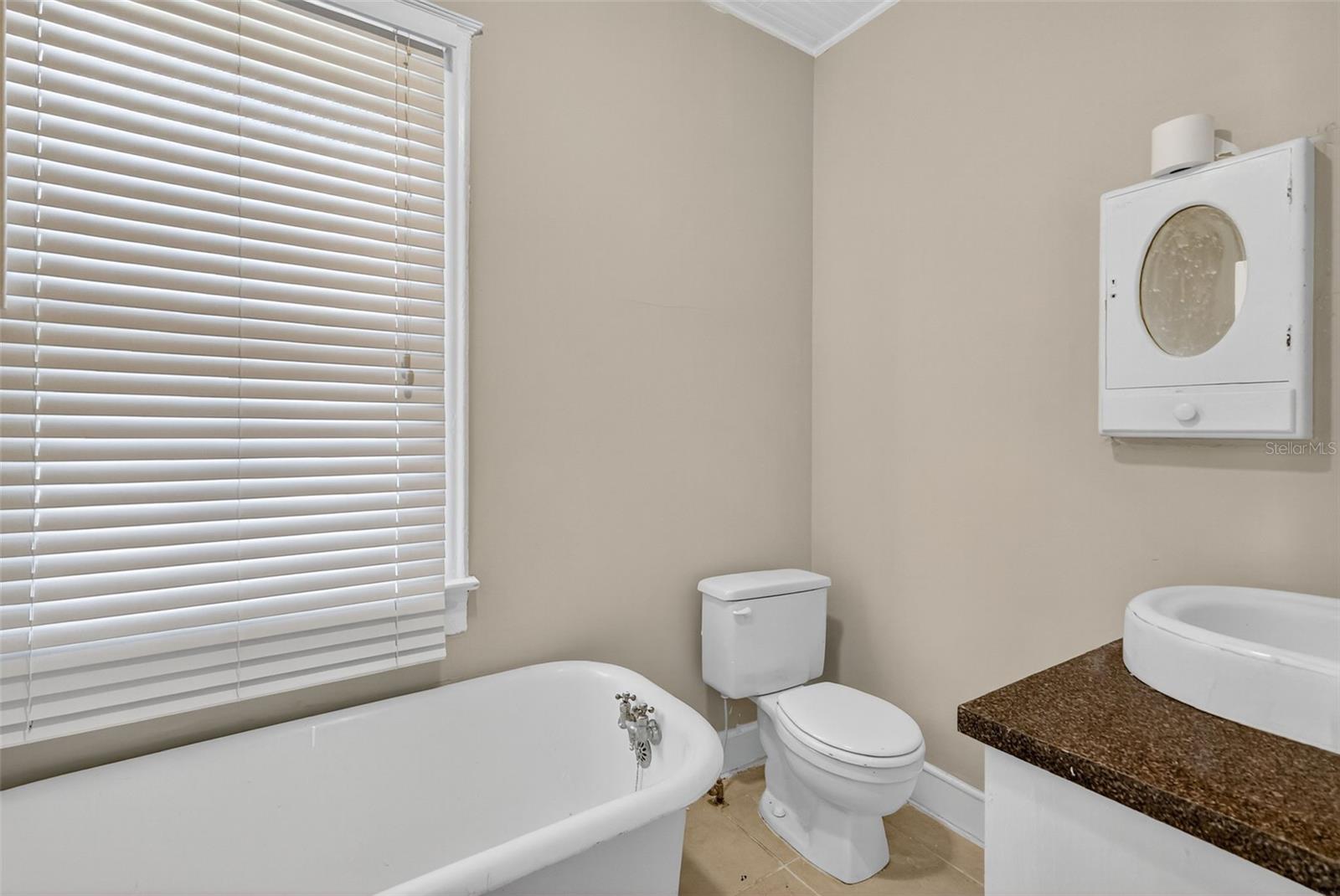 GROVELAND ANDERSONS SUB - Commercial Sale