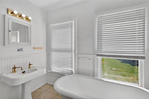 Tiny photo for 1218 W Broad Street, Groveland, FL 34736 (MLS # G5104216)