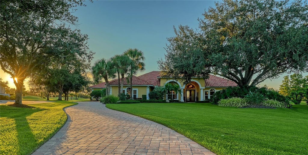 Photo of 8250 Hugh Alison Place, Sarasota, FL 34240 (MLS # A4707765)