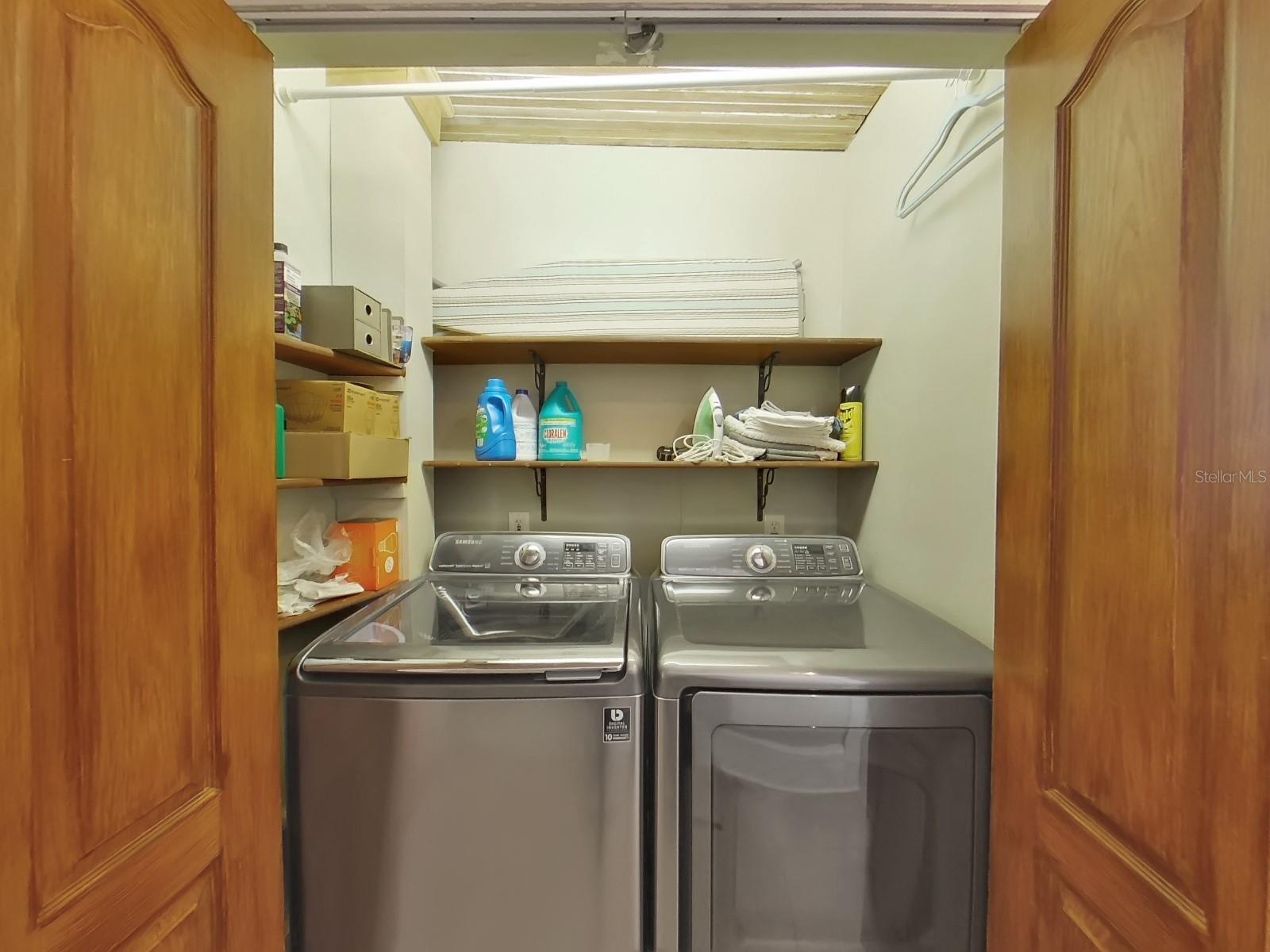 GLOVERS THOS - Residential Lease