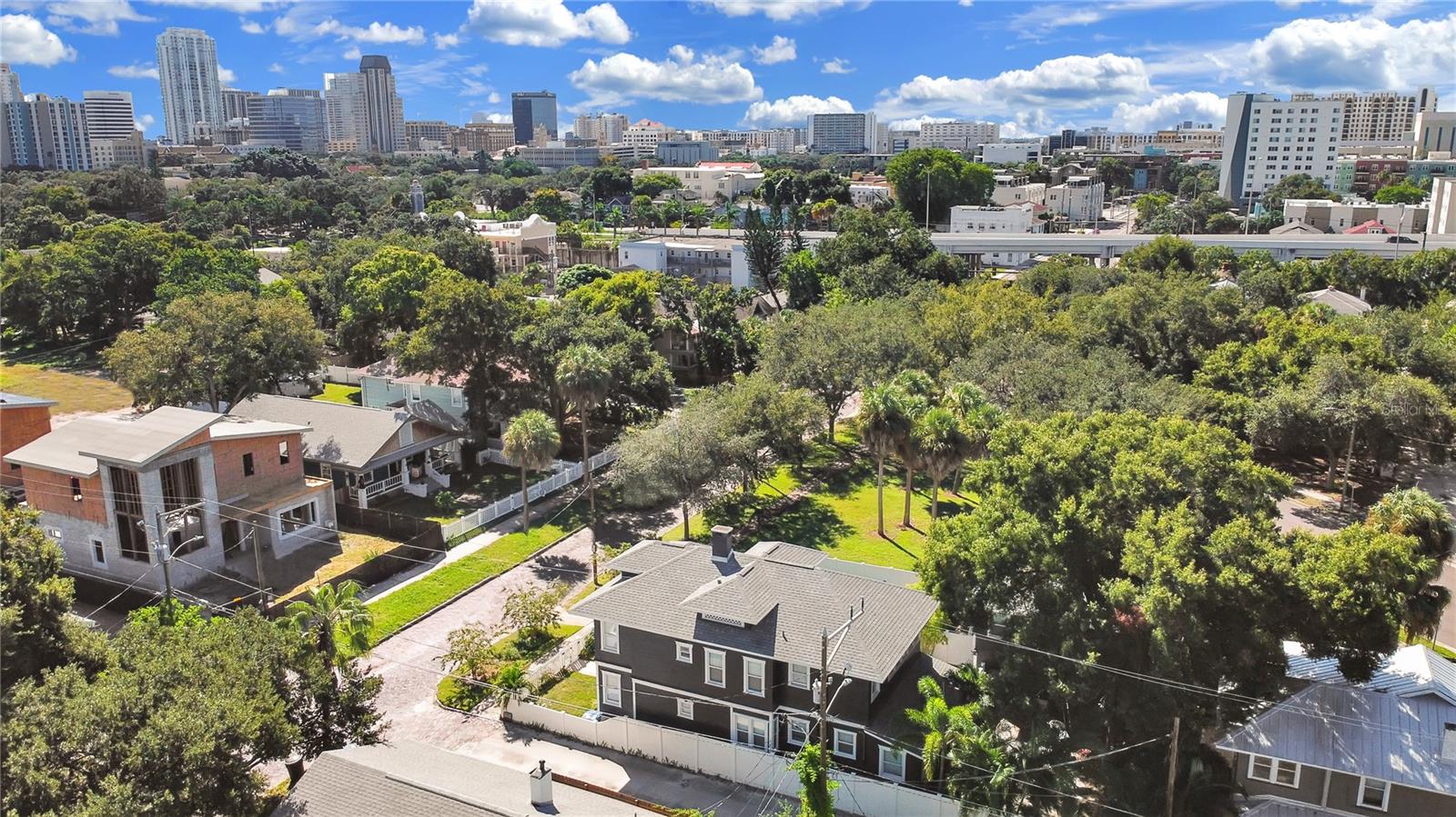 GLOVERS THOS - Residential Lease