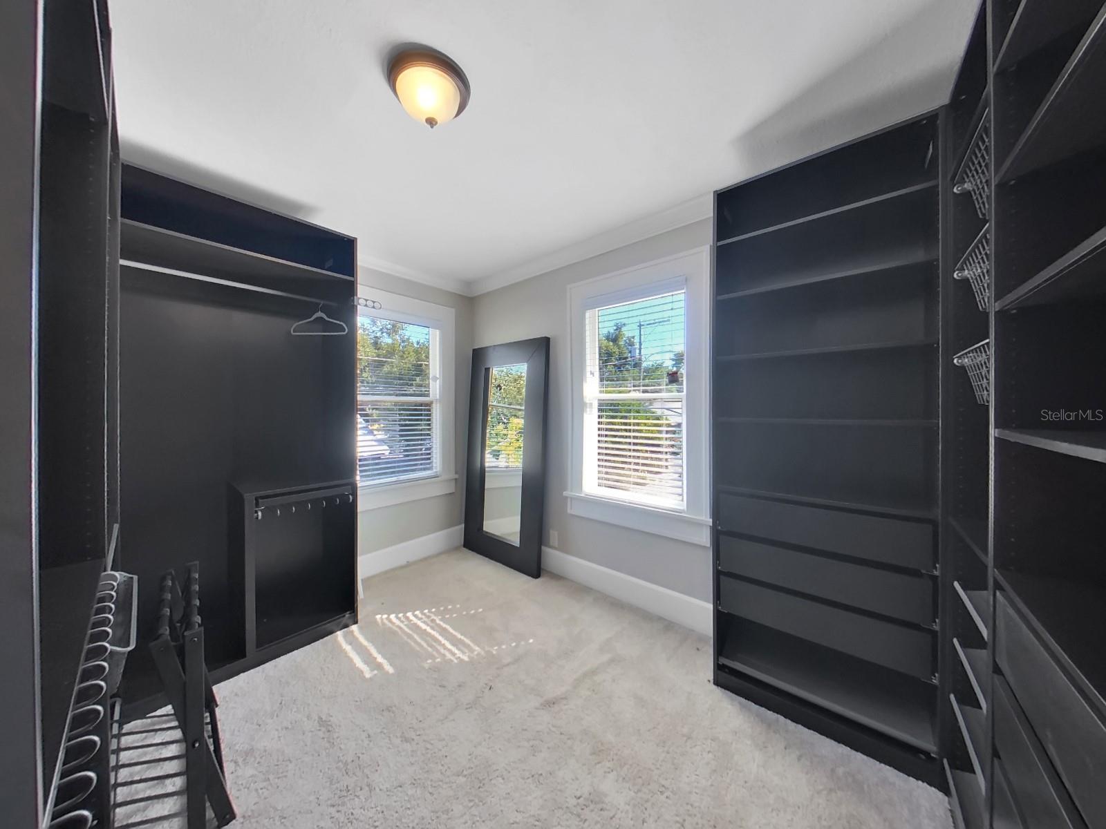 GLOVERS THOS - Residential Lease