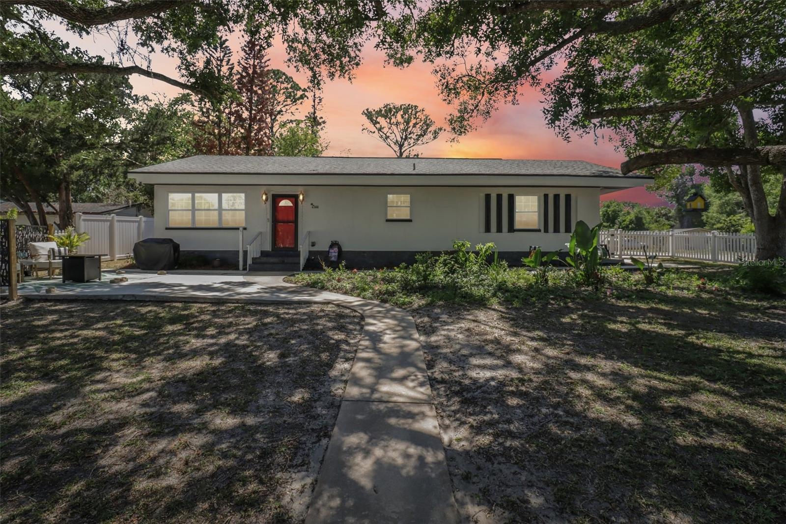 HAND TR FITCH GRANT - Residential