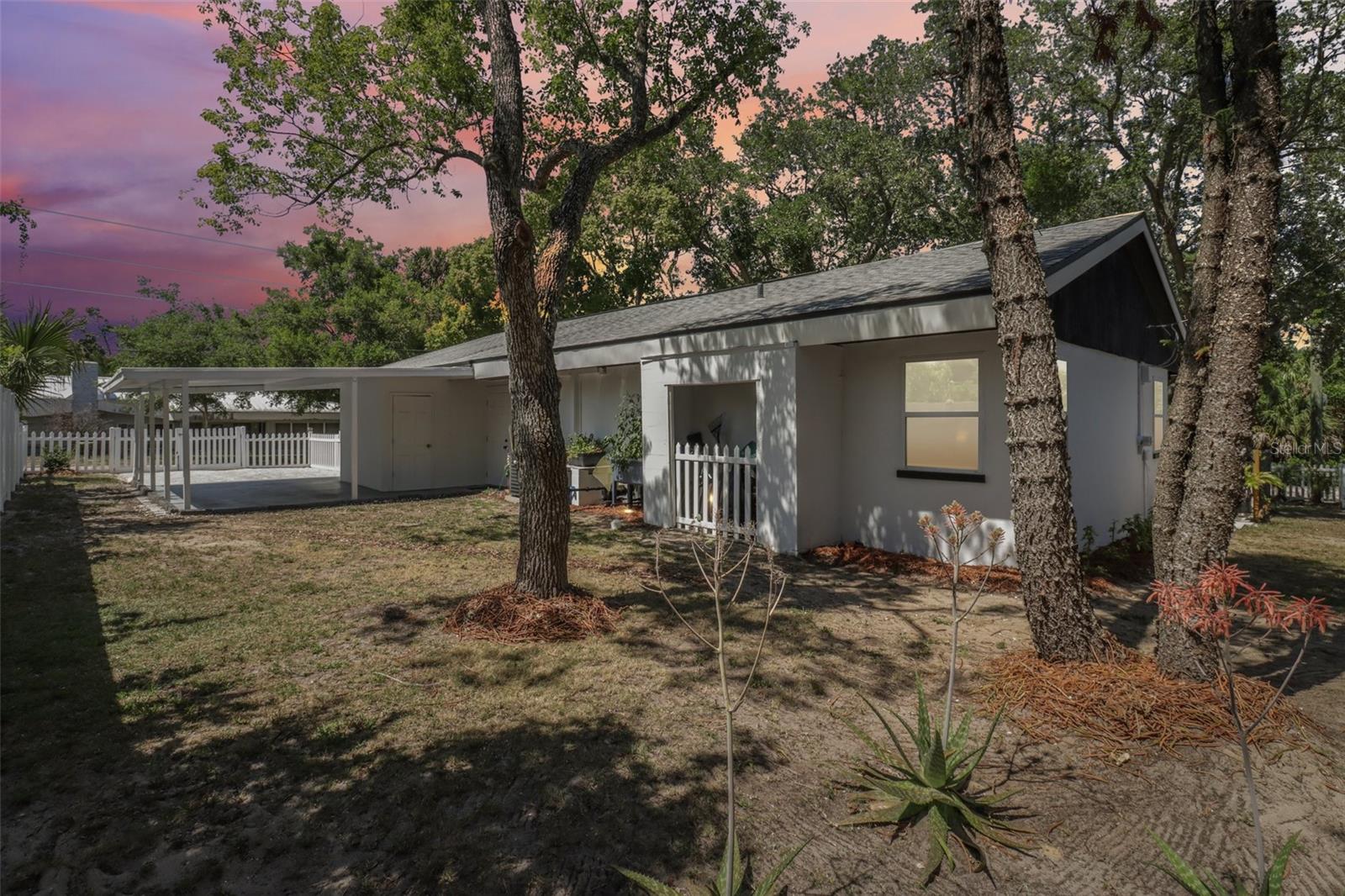 HAND TR FITCH GRANT - Residential