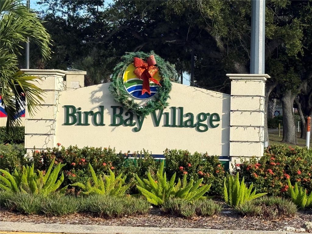 Photo of 618 Bird Bay Drive S #202, Venice, FL 34285 (MLS # N6134713)