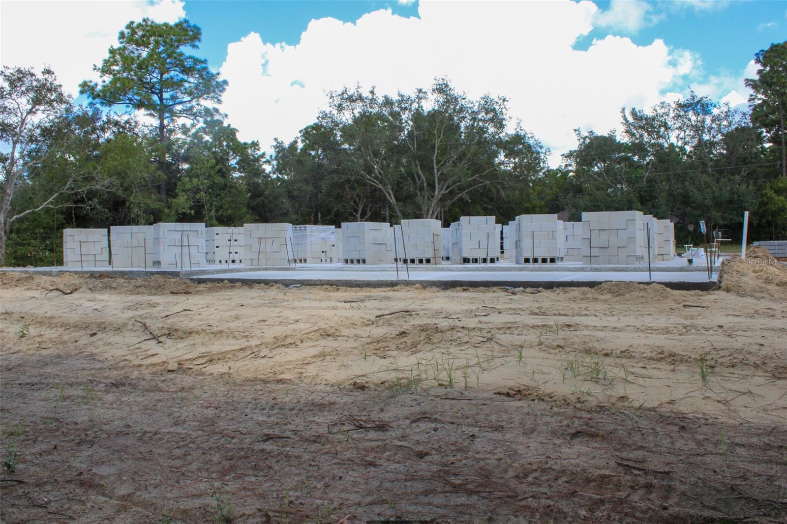 PINE RIDGE UNIT 03 - Residential