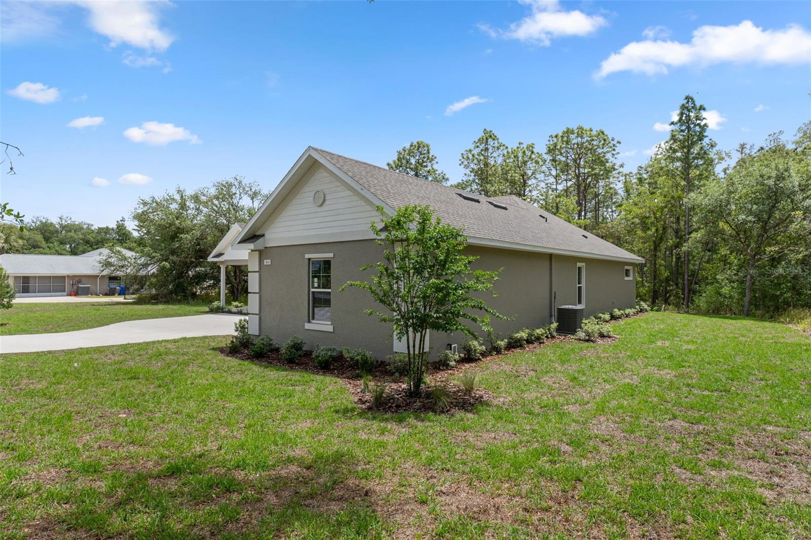 3818 W BIRDS NEST DRIVE