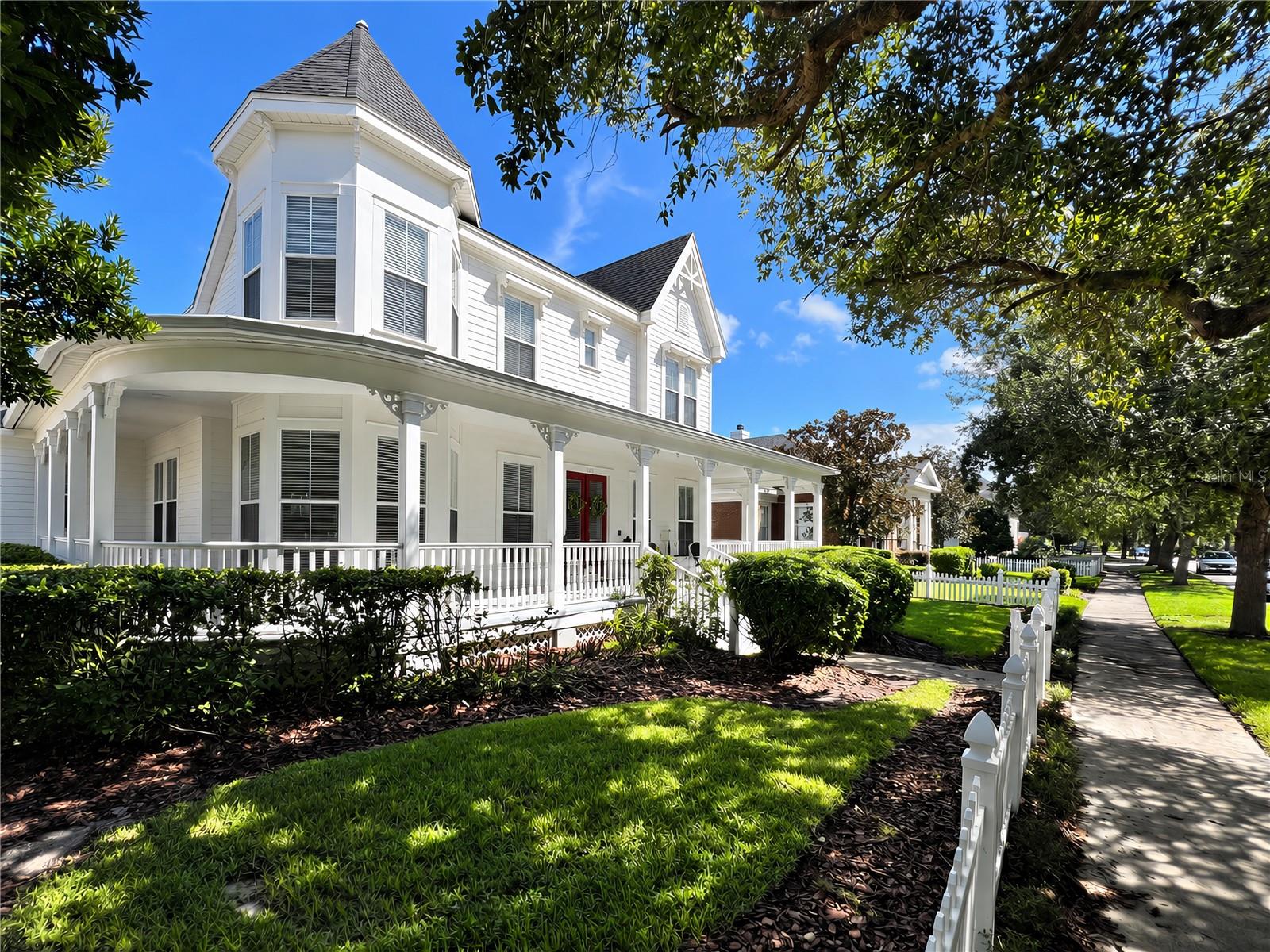1113 CELEBRATION AVENUE