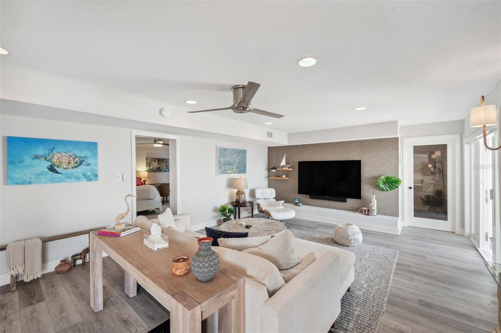 5240 COQUINA KEY DRIVE SE B