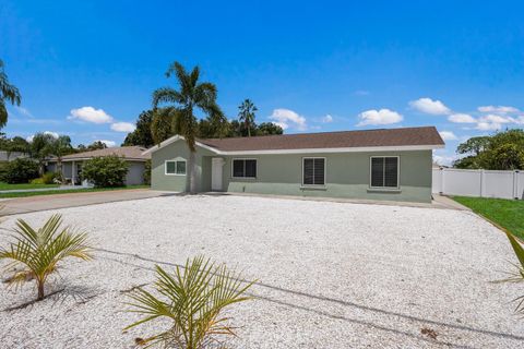 A home in BRADENTON