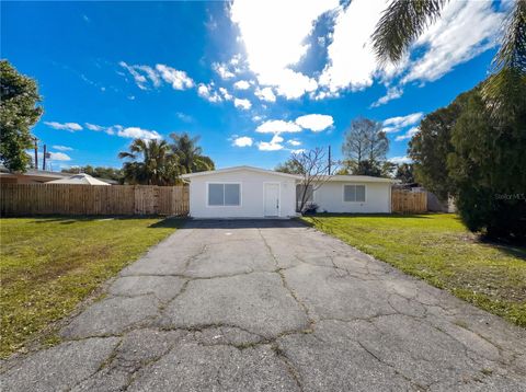 Photo of 804 Hampton Way, Merritt Island, FL 32953 (MLS # O6400052)