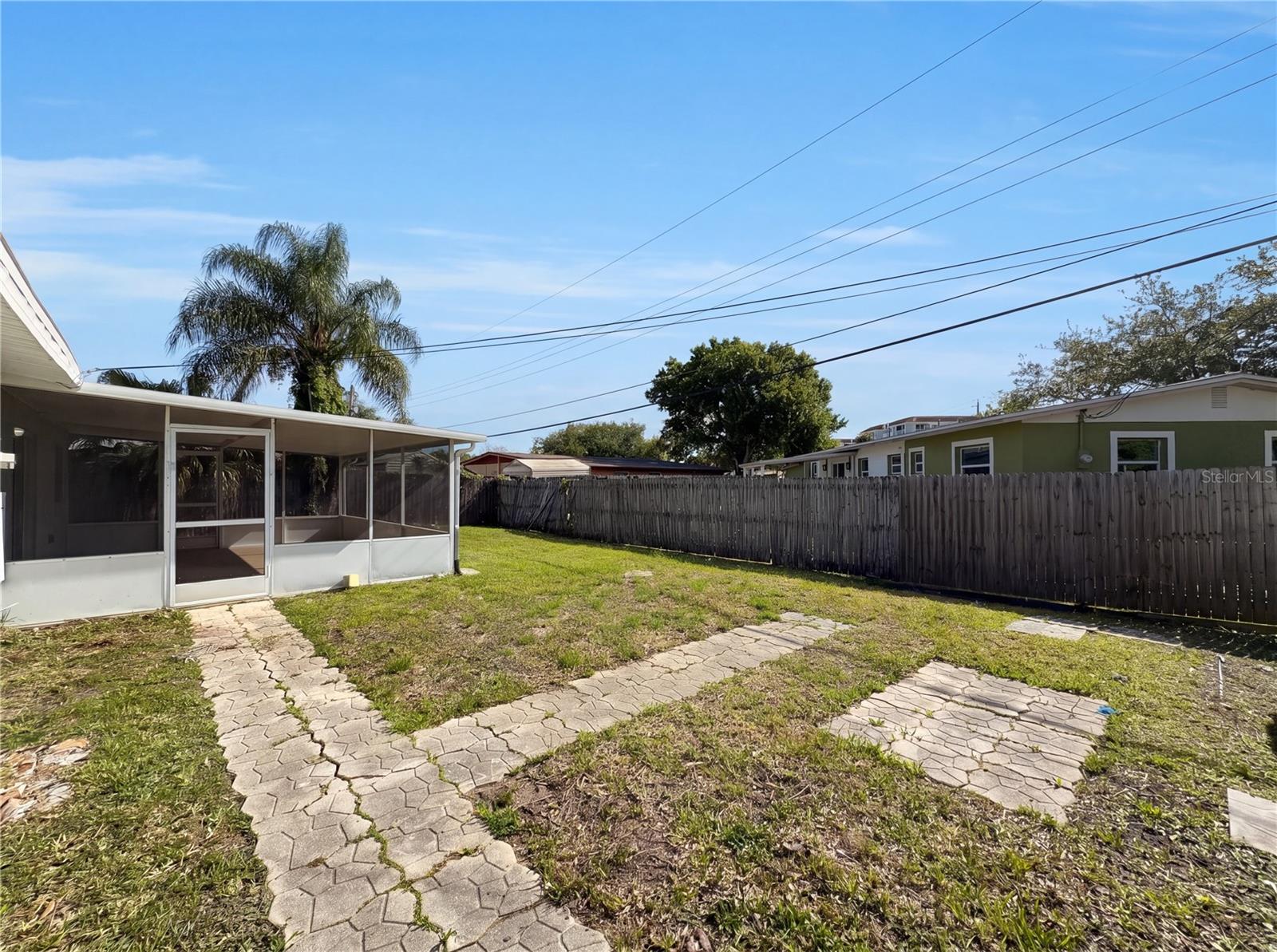 HAMPTON HOMES UNIT 03 - Residential