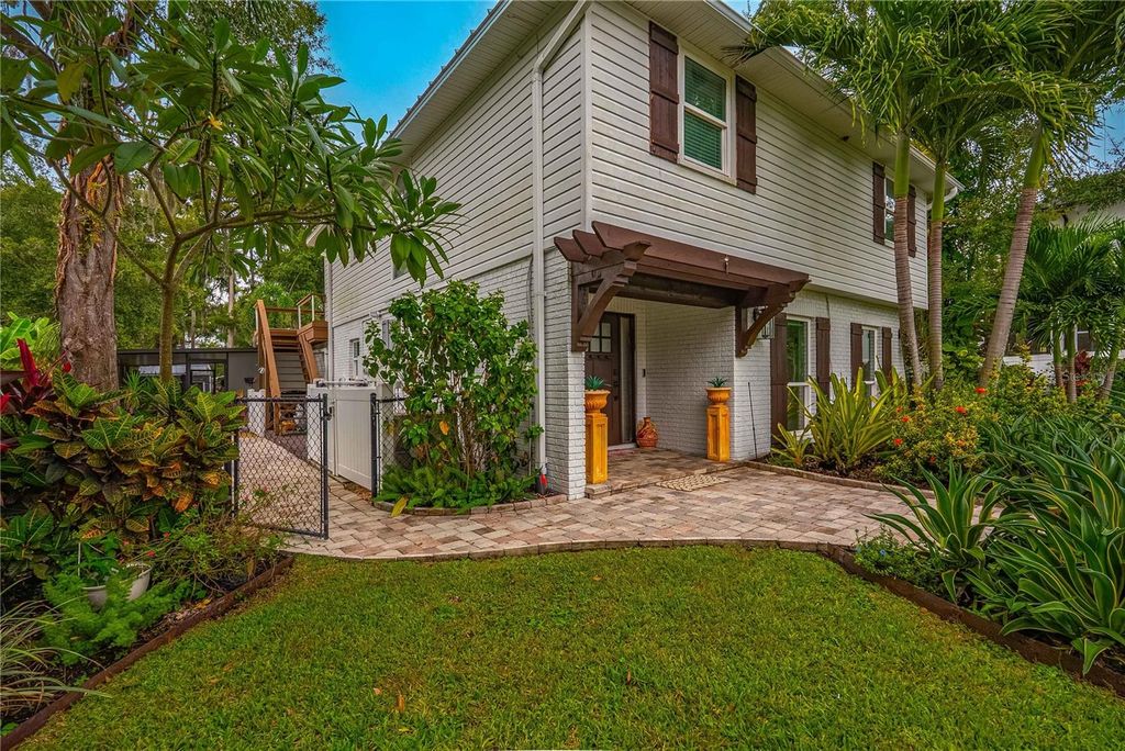 Photo of 8020 Sharon Drive, Tampa, FL 33617 (MLS # TB8437958)