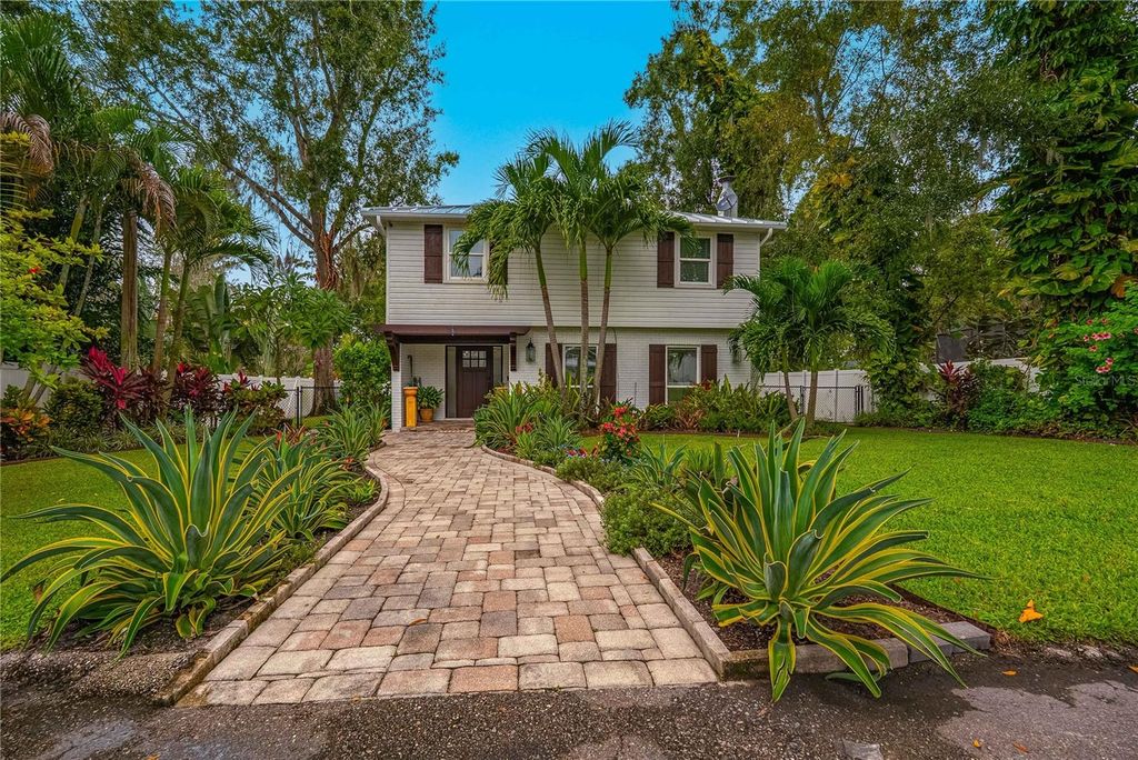 Photo of 8020 Sharon Drive, Tampa, FL 33617 (MLS # TB8437958)