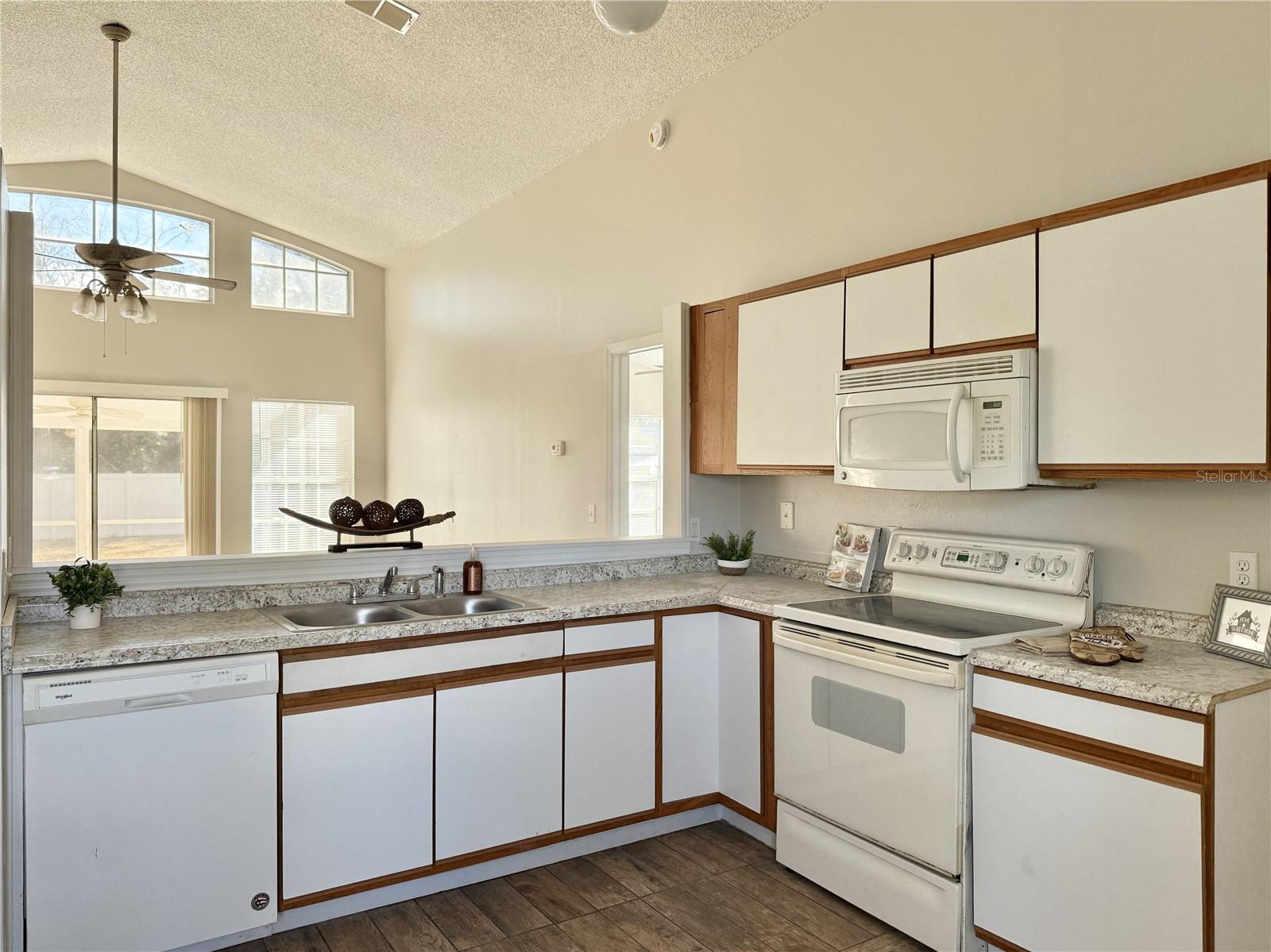 CRISTINA PHASE - Residential