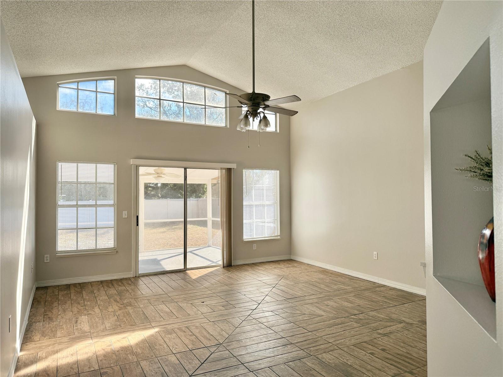 CRISTINA PHASE - Residential