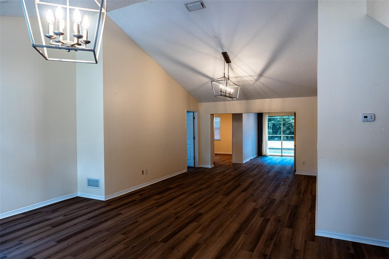 681 GREYWOOD DRIVE