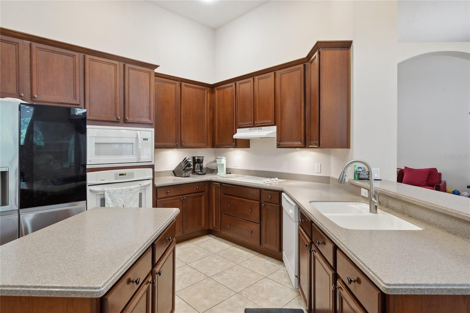 BARRINGTON ESTATES - Residential