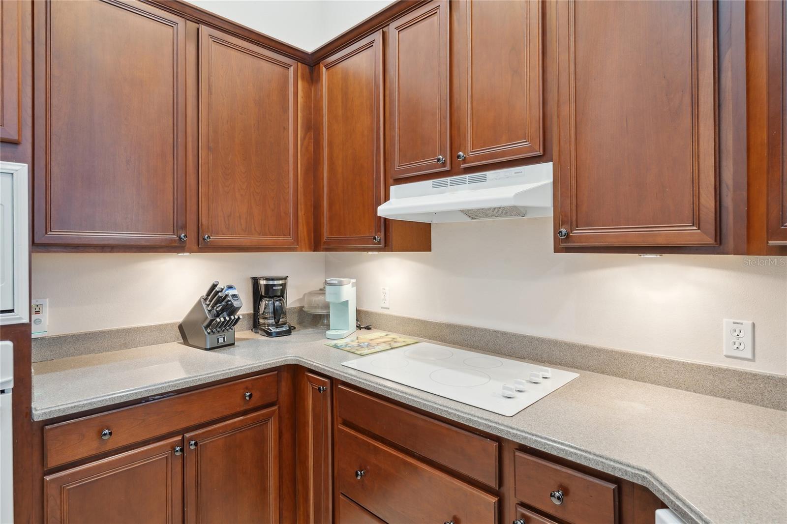 BARRINGTON ESTATES - Residential