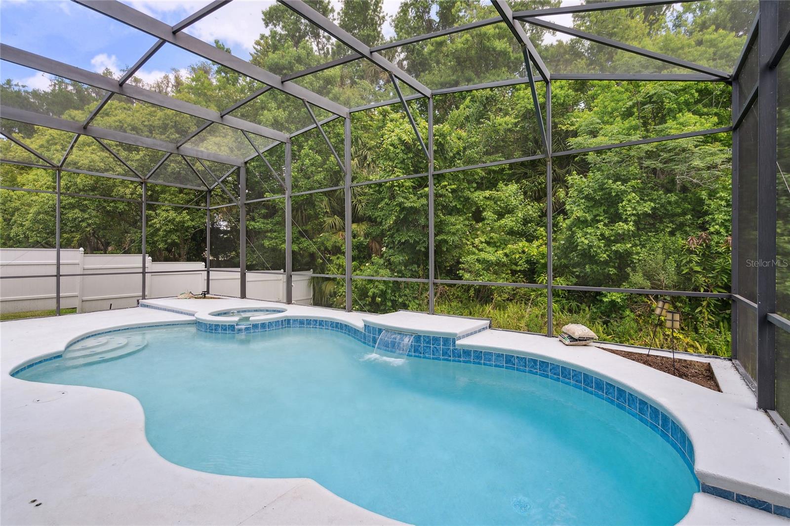 BARRINGTON ESTATES - Residential