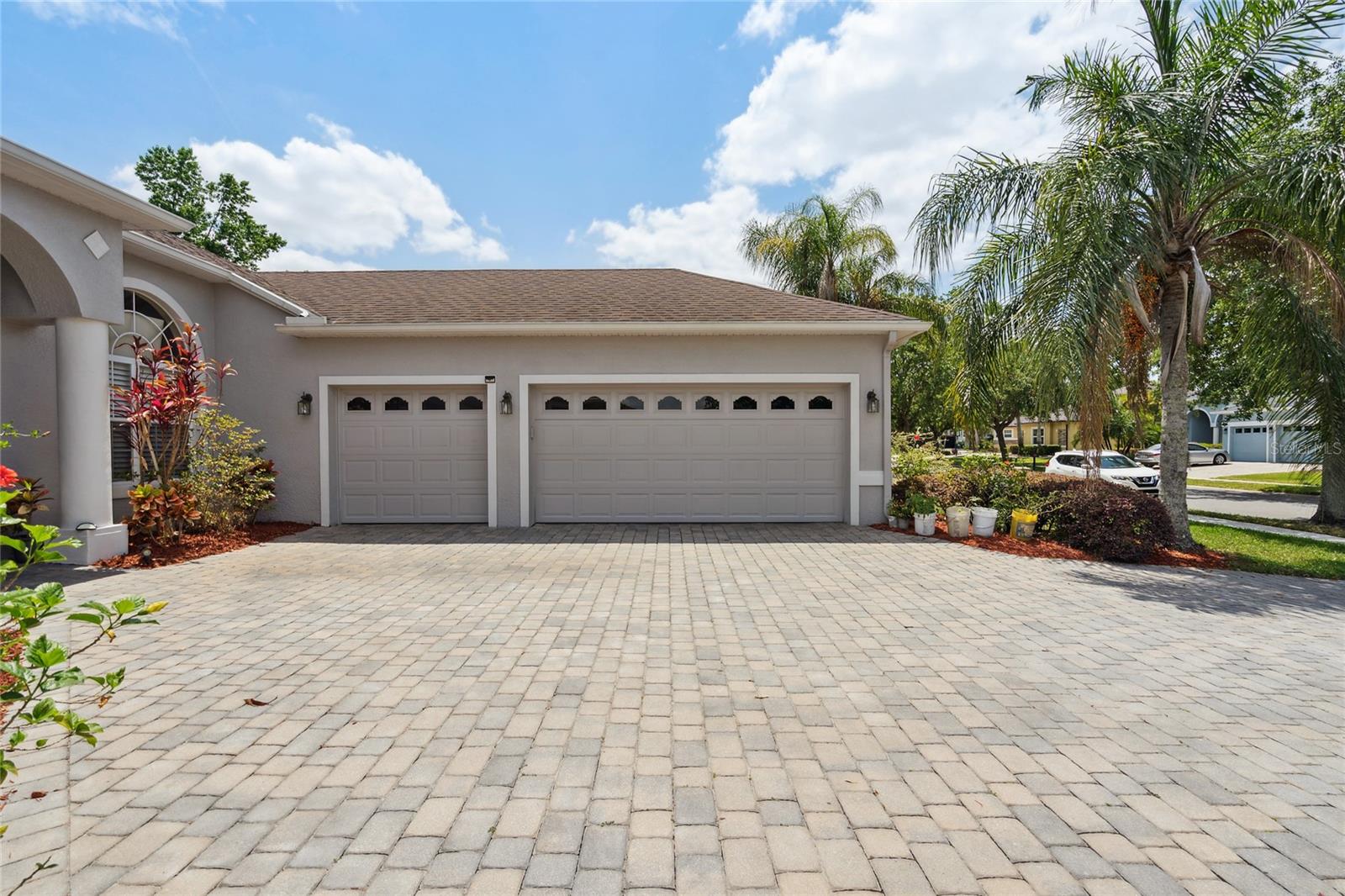 1542 WESCOTT LOOP