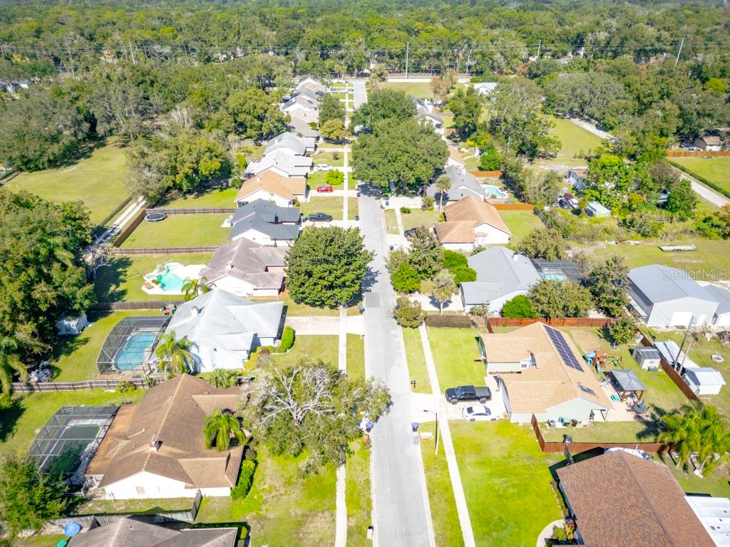 SILVER ROSE PH 02 - Residential