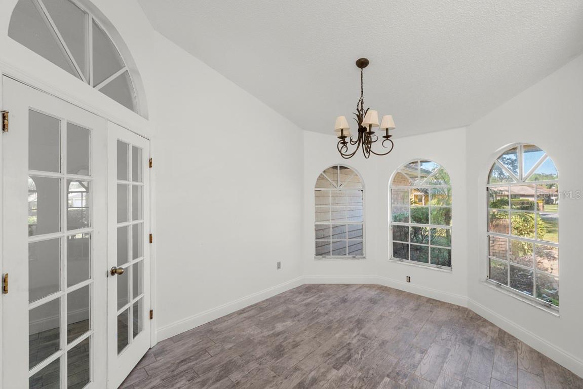 SILVER ROSE PH 02 - Residential