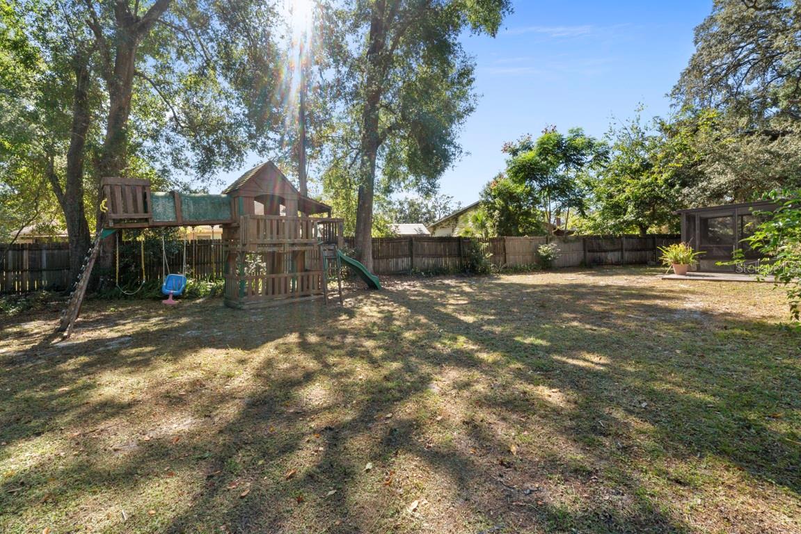 SILVER ROSE PH 02 - Residential